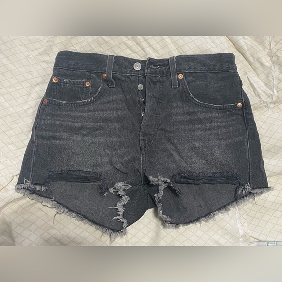 Levi’s 501 Jean Short Premium - Picture 1 of 5